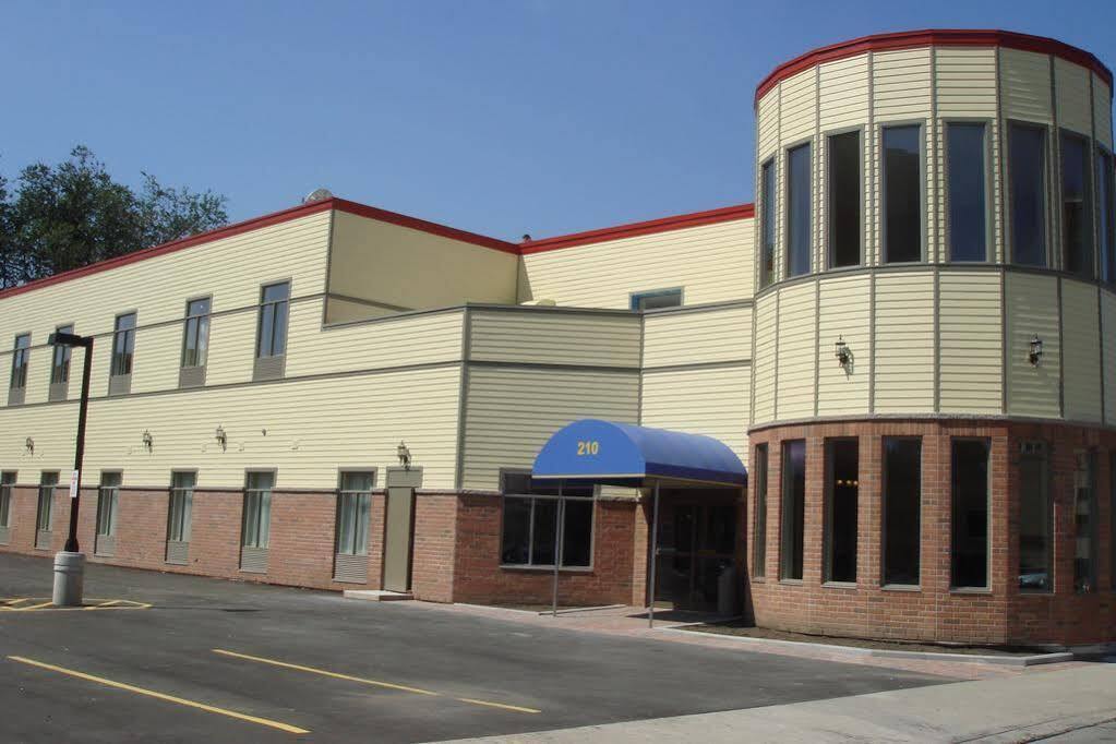 Days Inn By Wyndham Hamilton - Downtown Exterior photo
